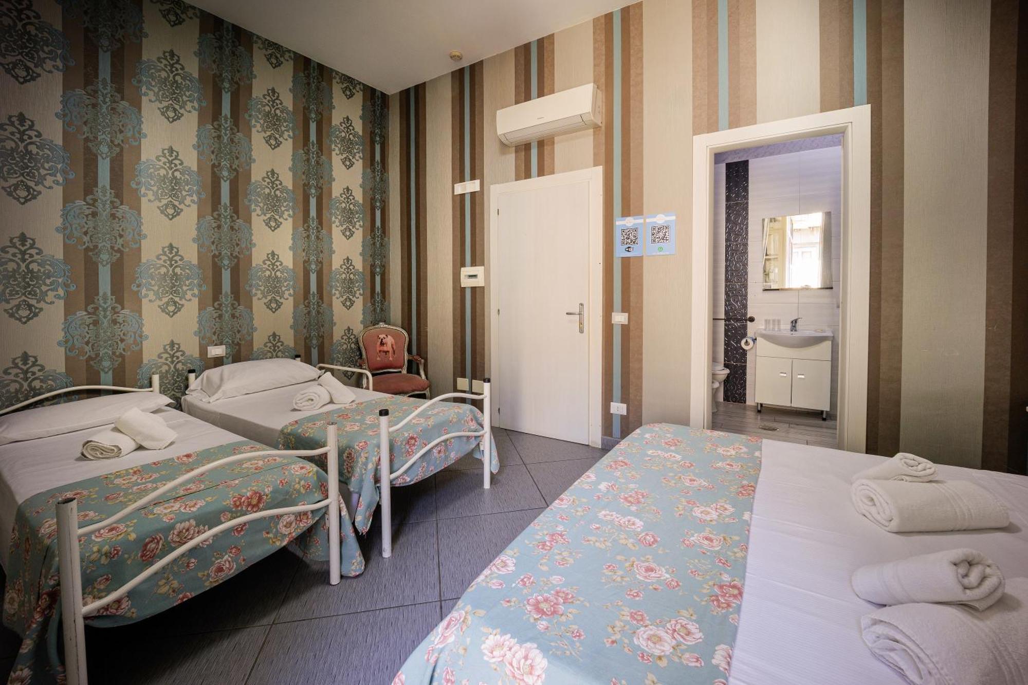 Hotel New Sayonara Naples Exterior photo