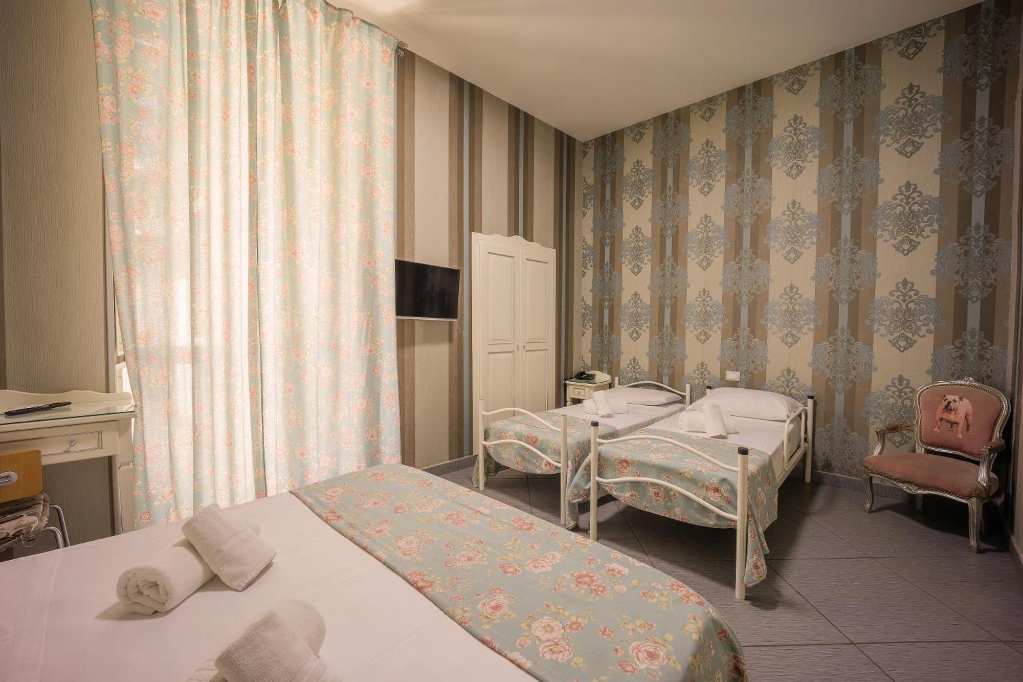 Hotel New Sayonara Naples Exterior photo