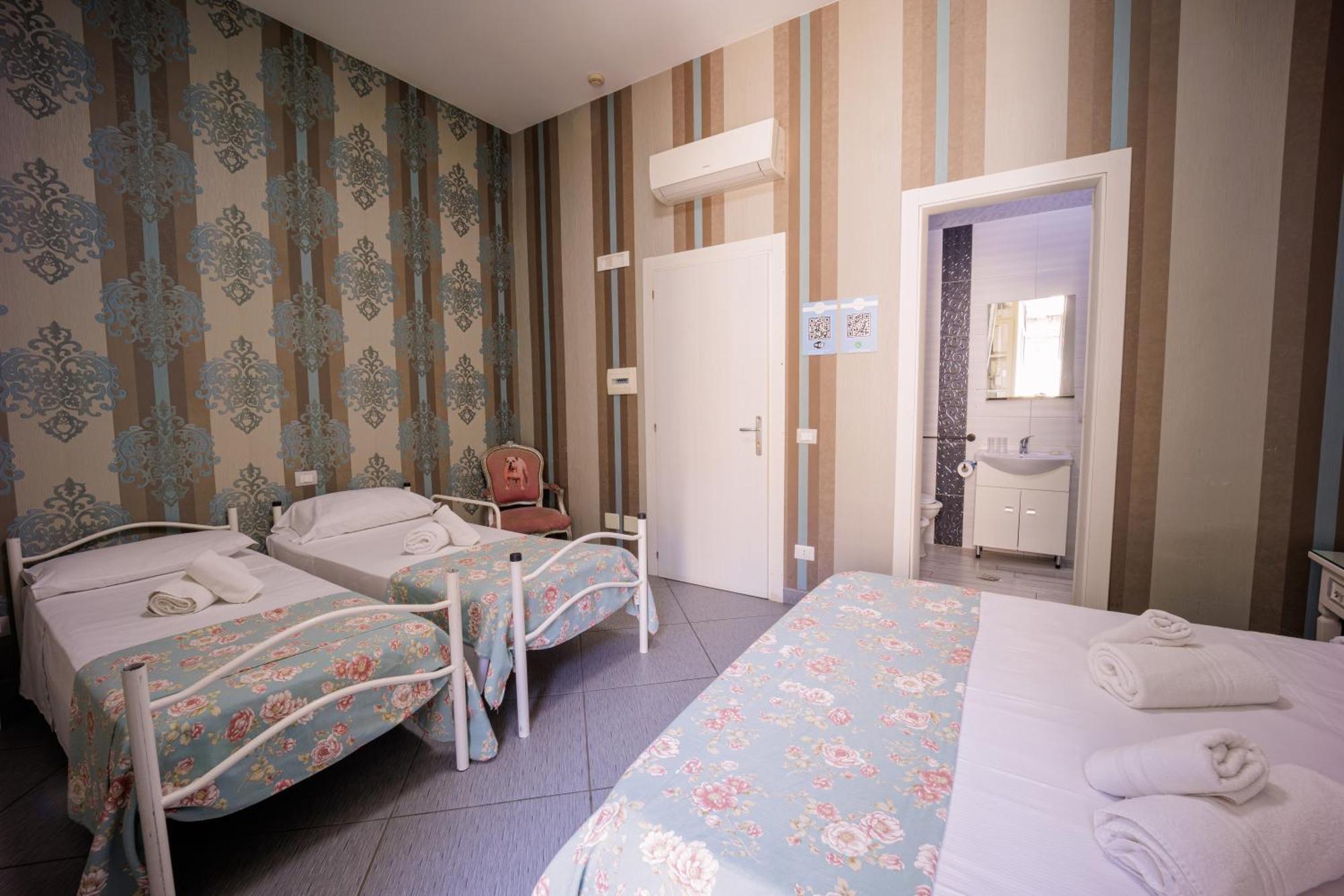 Hotel New Sayonara Naples Exterior photo